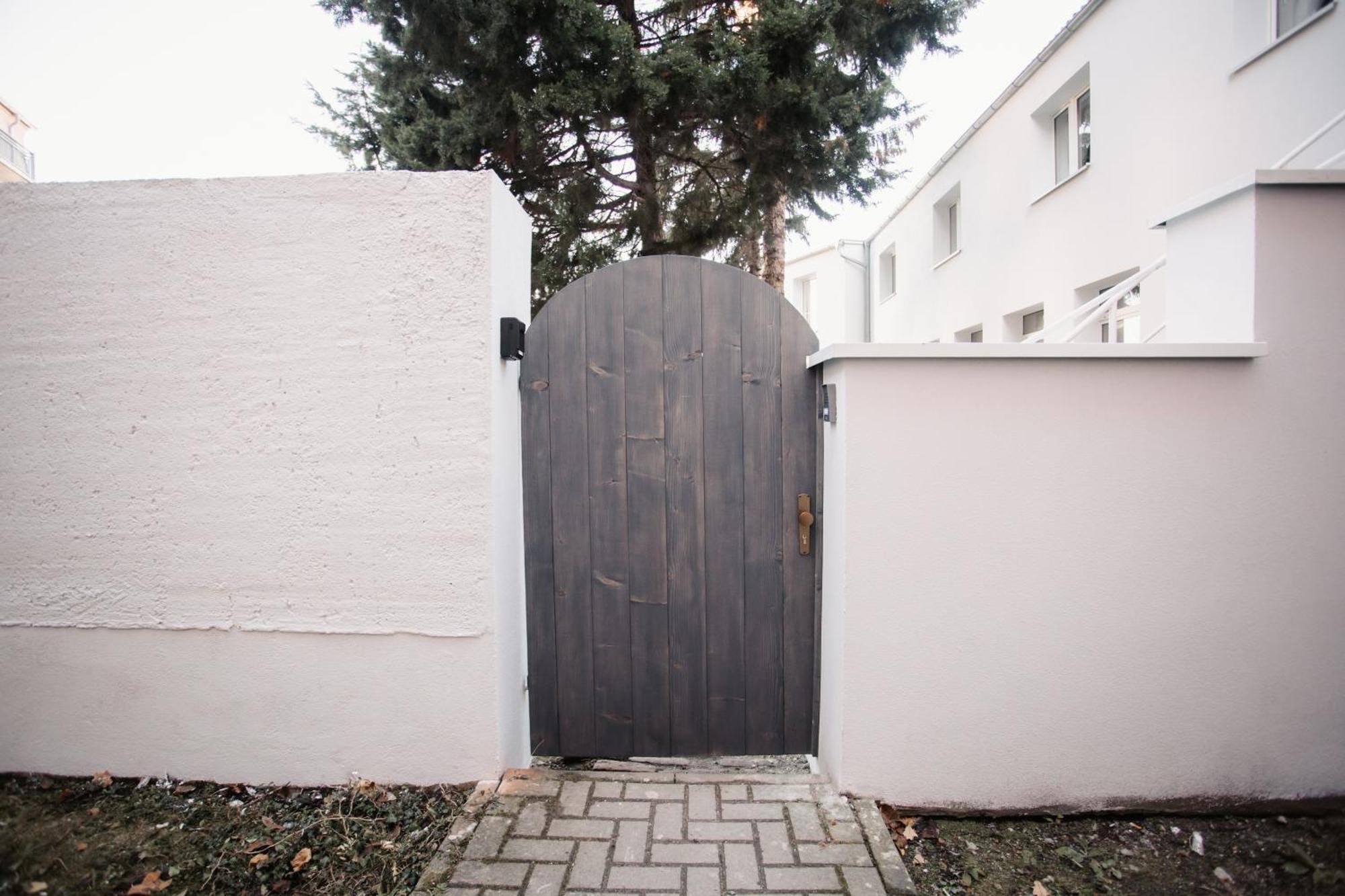 Luxus Apartment Am Bauhausmuseum Dessau-Rosslau ภายนอก รูปภาพ