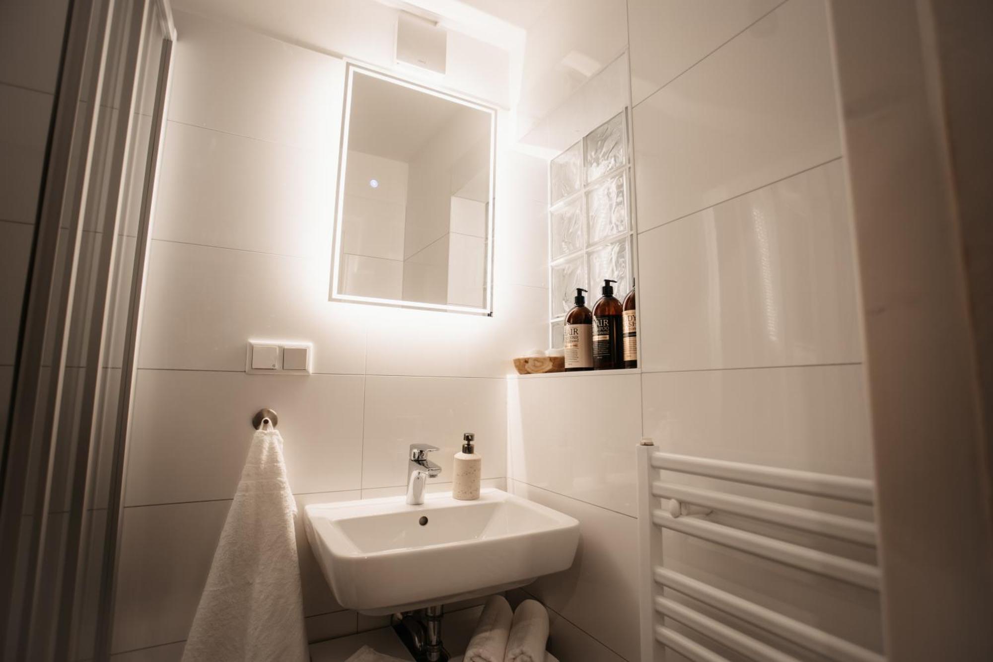 Luxus Apartment Am Bauhausmuseum Dessau-Rosslau ภายนอก รูปภาพ