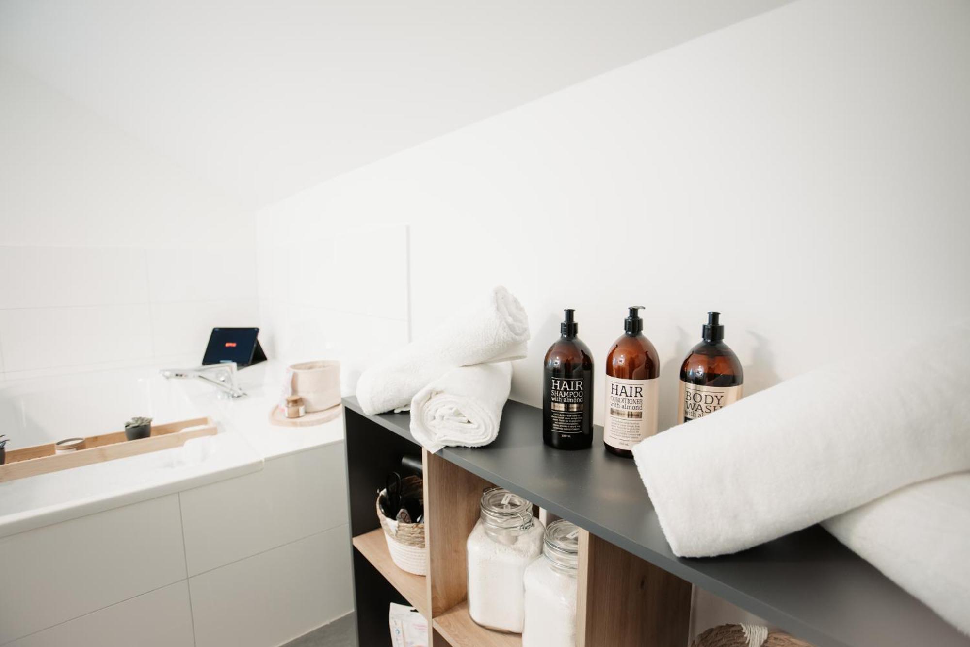 Luxus Apartment Am Bauhausmuseum Dessau-Rosslau ภายนอก รูปภาพ